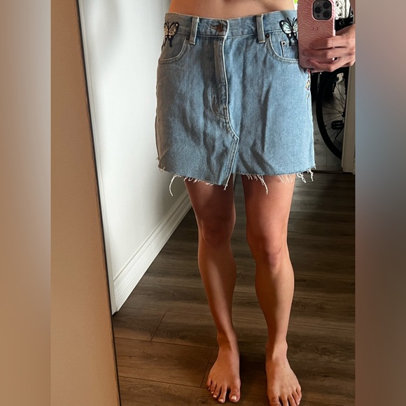 TNA Golden embroidered denim skirt - Picture 6 of 7